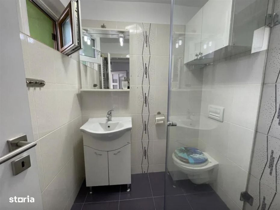 Apartament la casă de închiriat cu terasă și curte proprie – Sub Arini