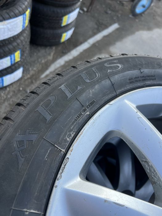 Диски с резиной R18 Lexus LS460.