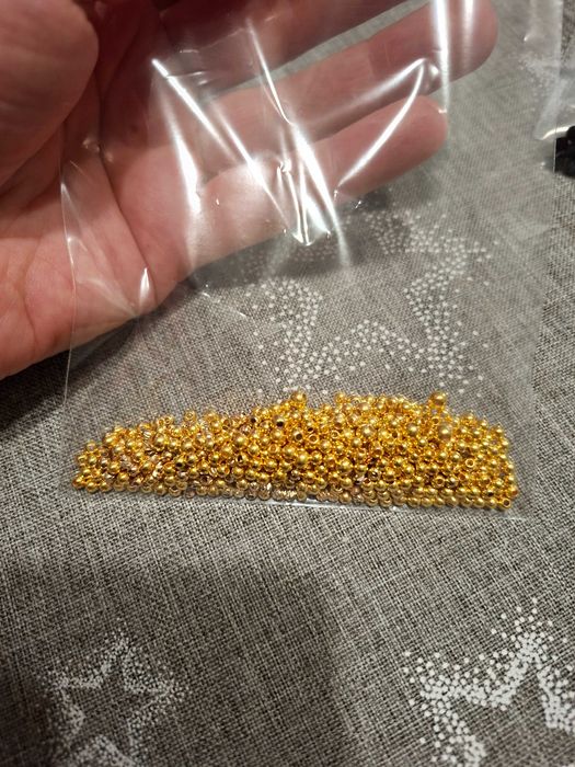 Мъниста за гривни