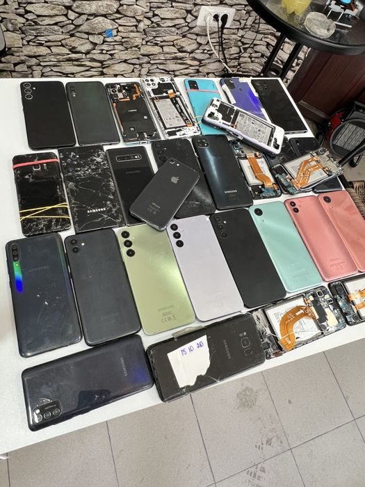 Lot telefoane Samsung piese S9 S10 A22 A23 A10 A21 A34 A50 A51 A52