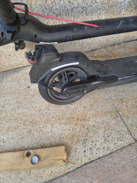 Trotineta electrica mega motion m5  600ron fara incarcator