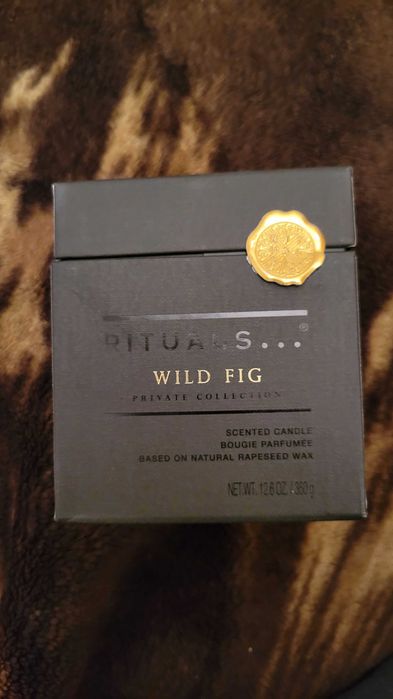 Rituals луксозна ароматизирана свещ 360гр. - Wild fig