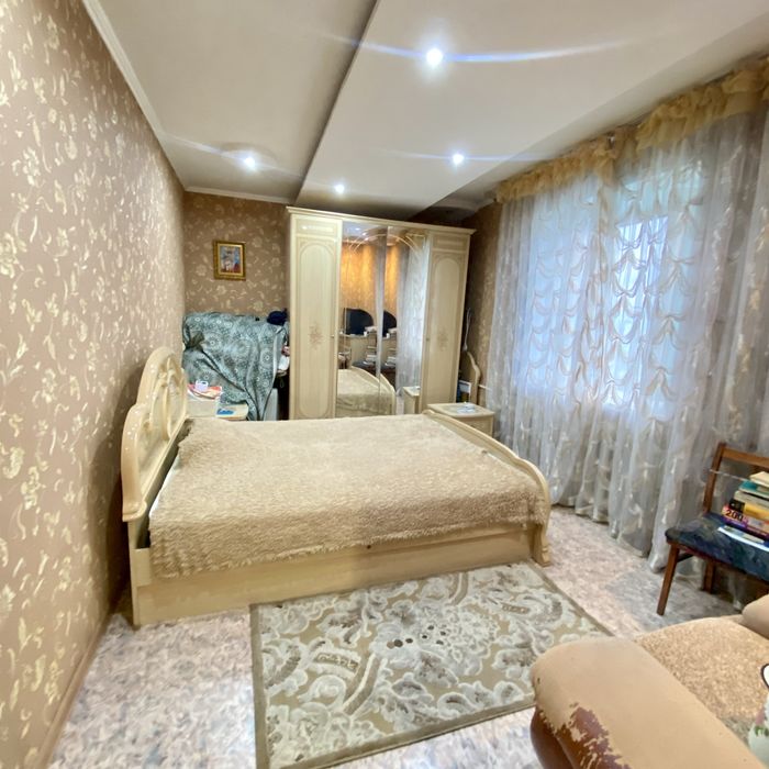 3комн. Ауэзова 34 5эт.