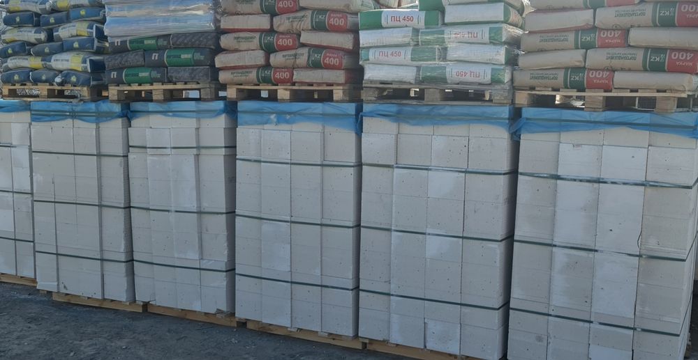 Кирпичи Пенаблоки Газаблоки по оптовым и в розницу.