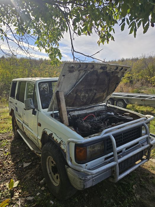 Isuzu Trooper 2.6 бензин