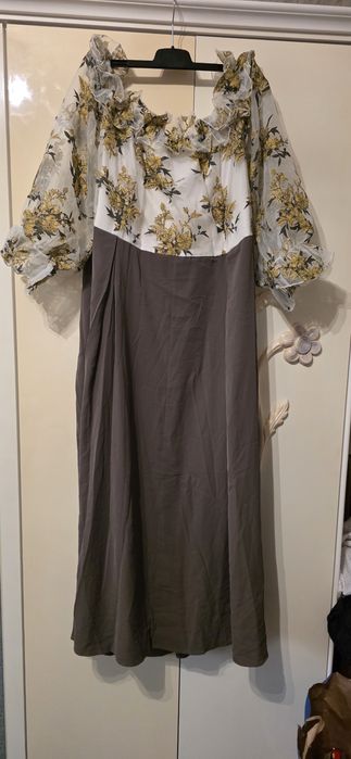 Rochie marime 46 plus una CADOU