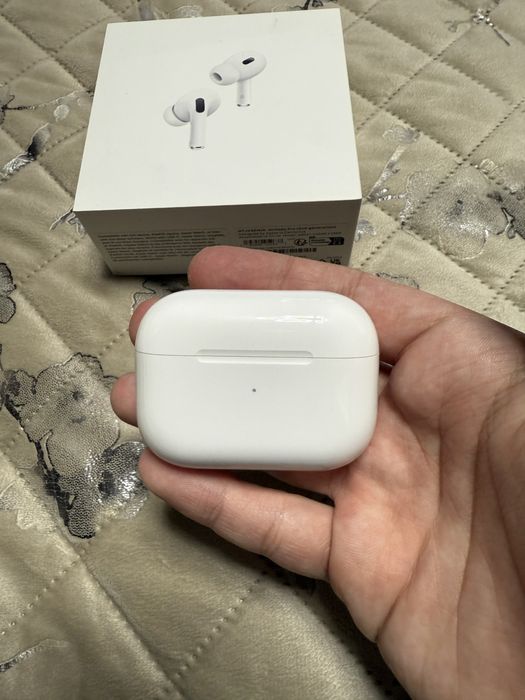 Слушалки Airpods Pro 2