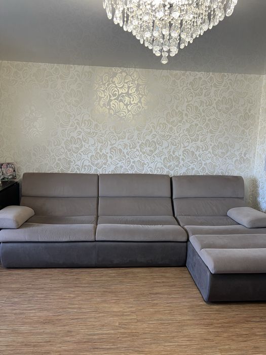 Продам большой красивый диван