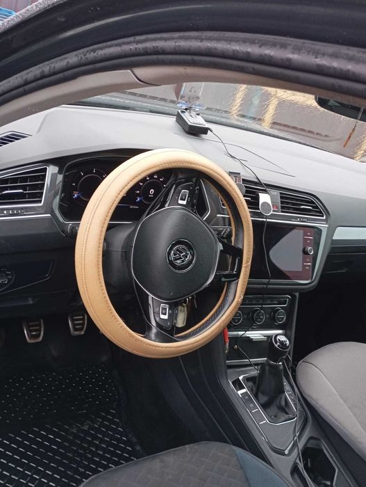 VW Tiguan - An fabricatie 2019