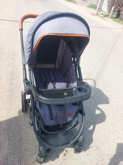 Продаю детскую коляску