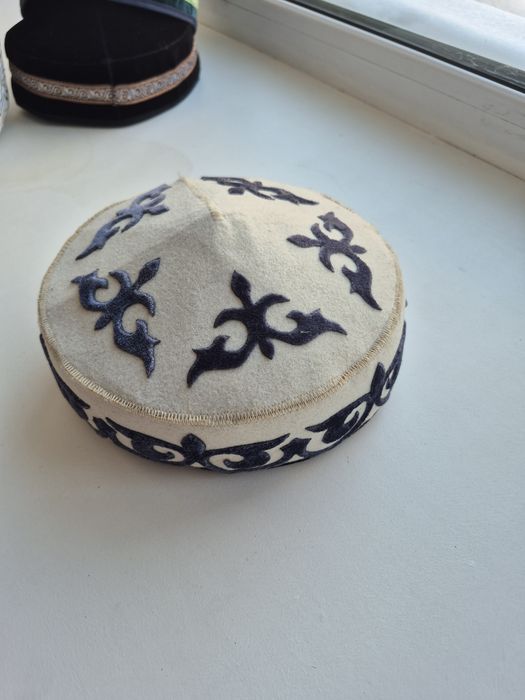 Продам тюбетейки новые не одеваенные