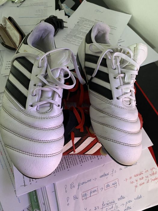 Crampoane Adidas