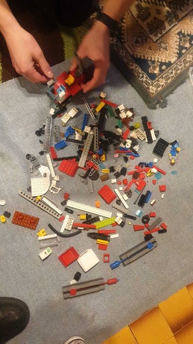 piese, minifigurine, LEGO, la gramada, mai mult de 1 kg.