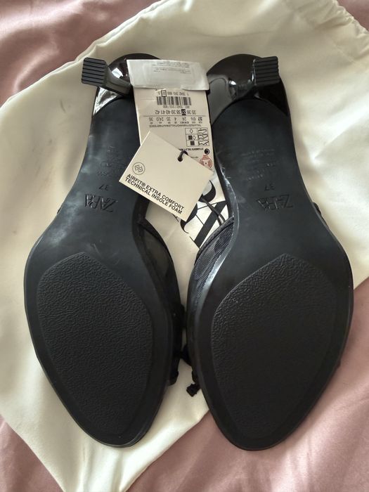 Шлепки Zara 37 размер