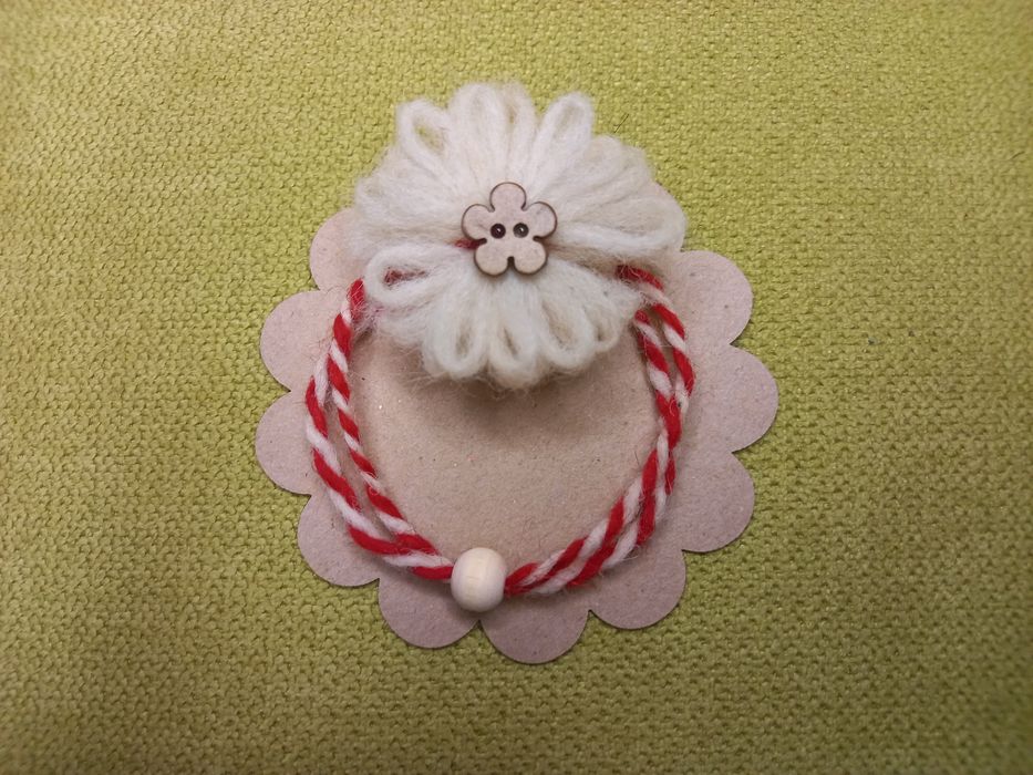 Мартеници от вълна