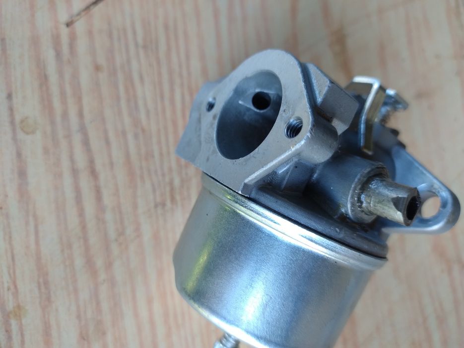 Carburator Tecumseh
