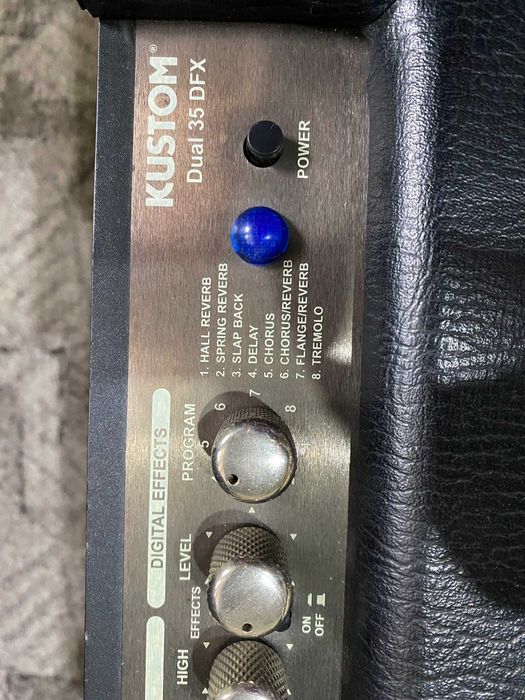 Amplificator combo chitara Kustom 35DFX