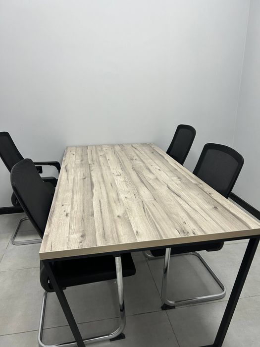 Офисная мебель лофт в ассортименте почти новая