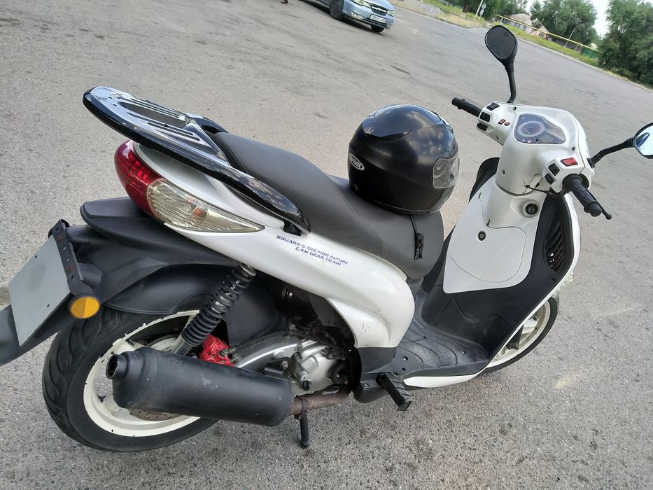 Продам два мопеда 250-300 кубов