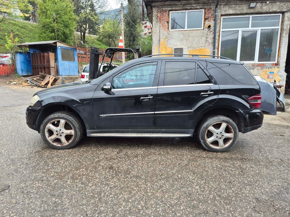 Mercedes  ML320CDI W164 224кс Airmatic ксенон НА ЧАСТИ!
