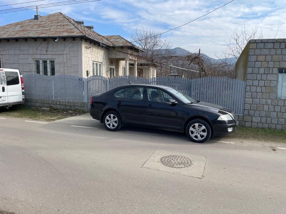 Casă de vânzare – Greci, județul Tulcea – Zonă centrală