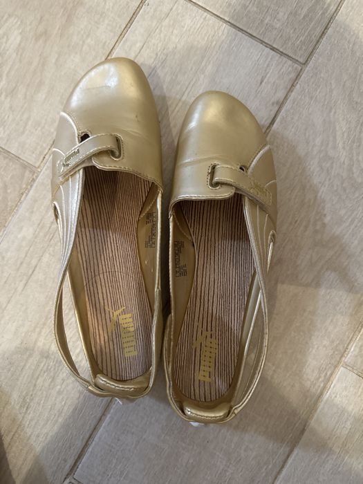 Летни обувки