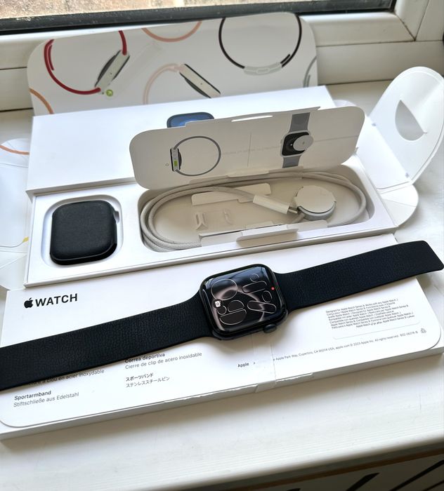 Apple iWatch 9 Midnight 45mm