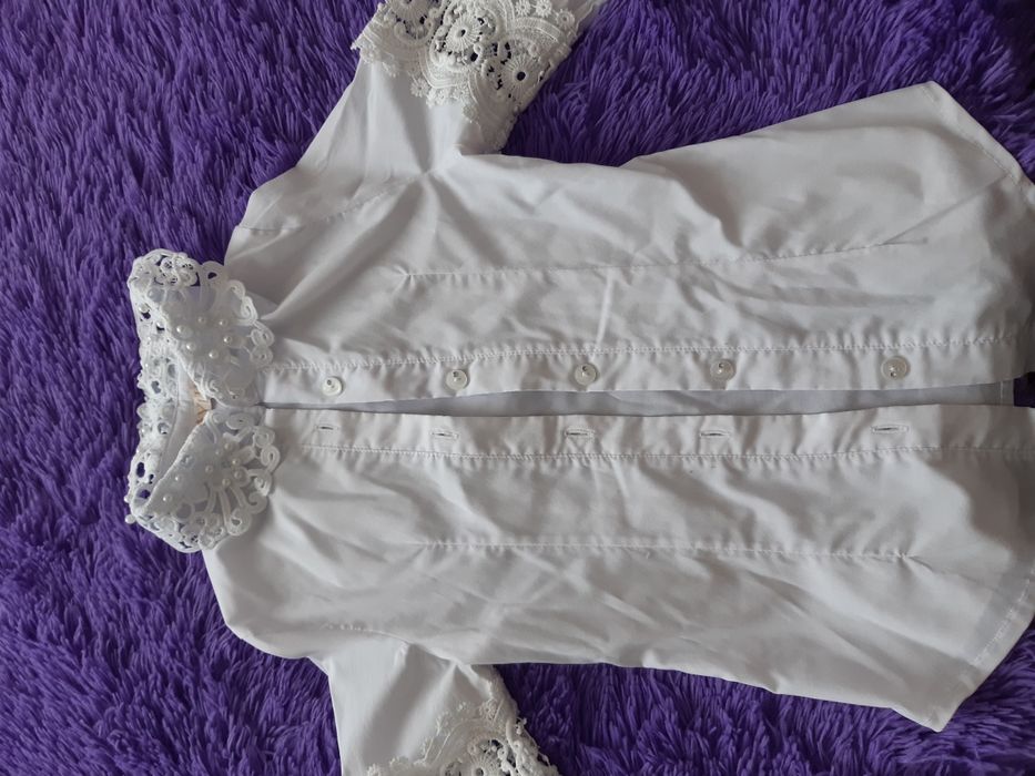 Продам блузки на девочку