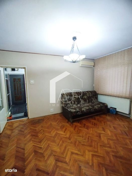 Apartament cu 4 camere, zona Nord