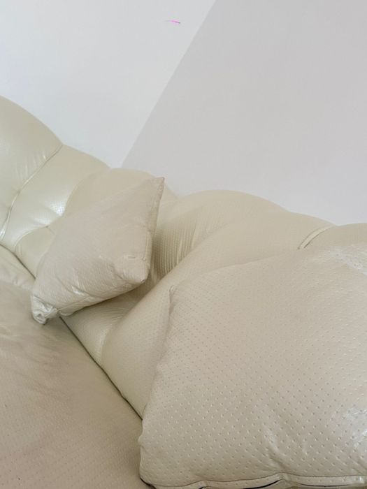 Продам диван в хорошем состоянии