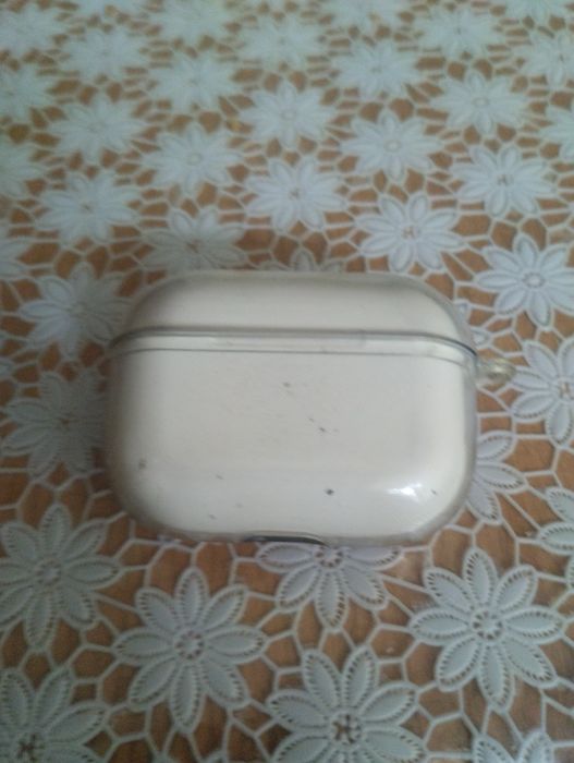 Продам эйрподсы про