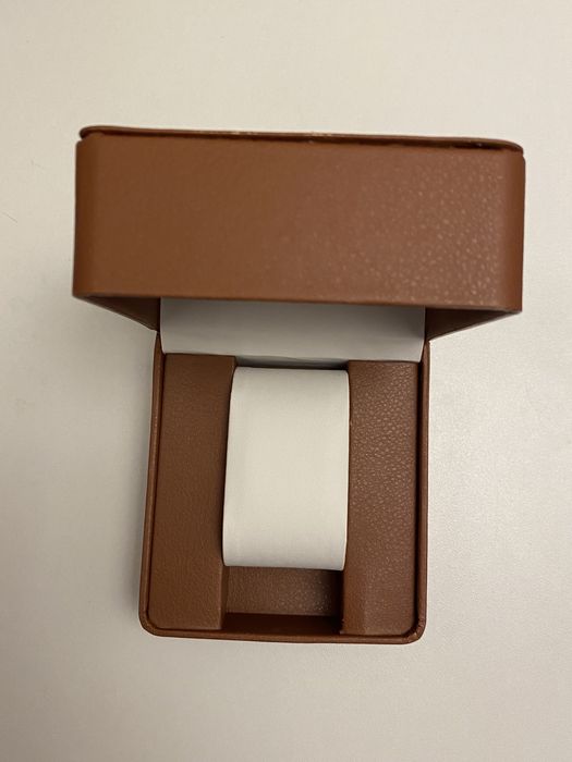 Отдам коробки для часов