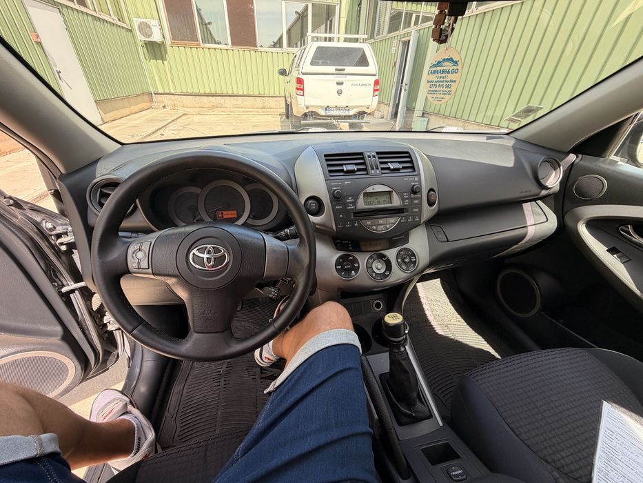 Vand Toyota Rav 4