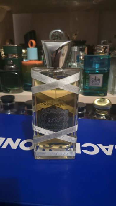 Parfum Lattafa Oud Mood Reminiscence