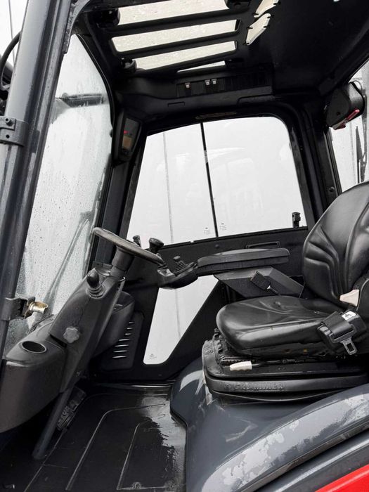 Motostivuitor Linde H16D-01, An 2012, Diesel, 1.6 tone, Catarg triplex