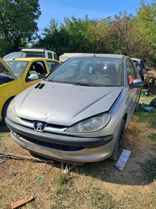 Vând Peugeot 206 1.4 benzina