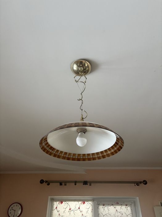 Люстры в продаже