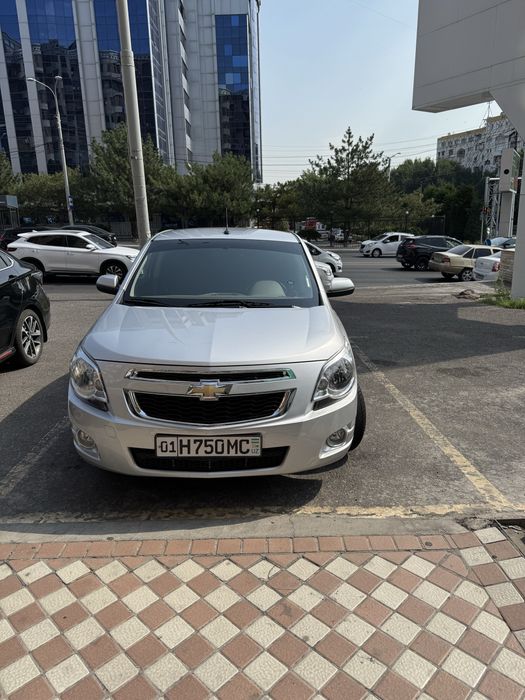 Chevrolet-Cobalt-2024