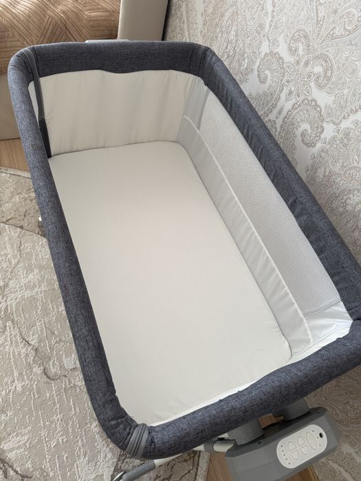 Продам детскую кровать-манеж