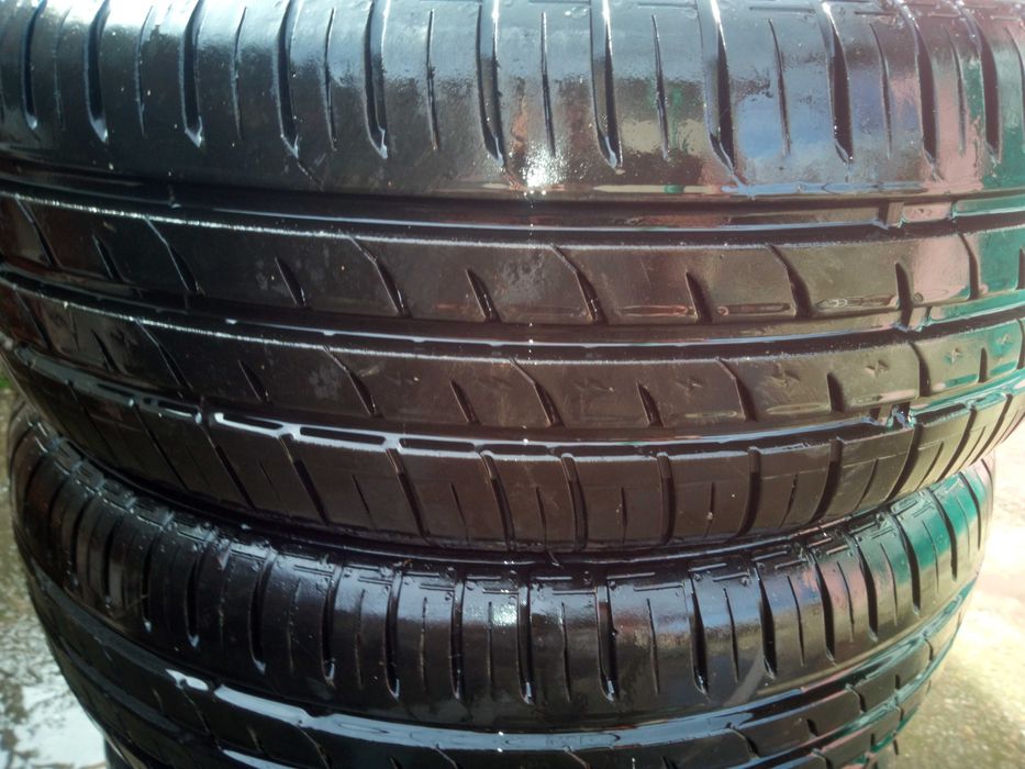 de  vanzare     anvelope     pentru  peugeot  206-e !!!