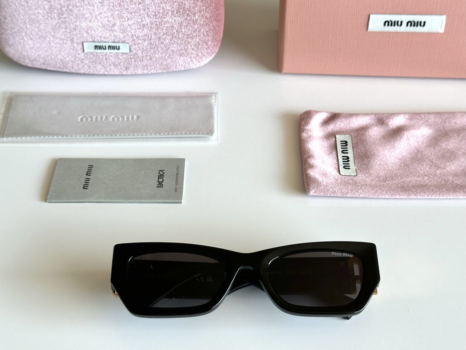Слънчеви очила Miu Miu MU09WS