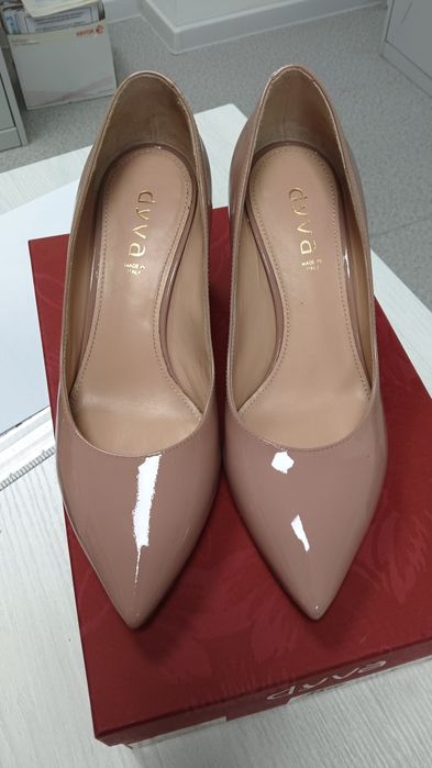 Продаю туфли итальянкие