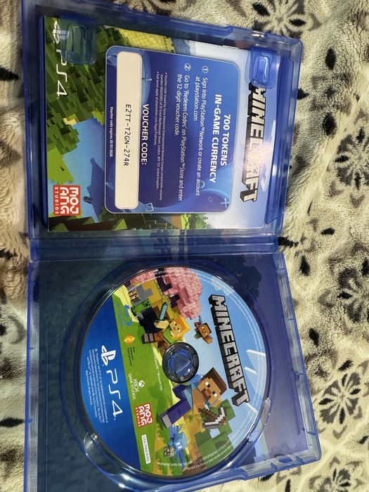 Майнкрафт на пс4-5 продам