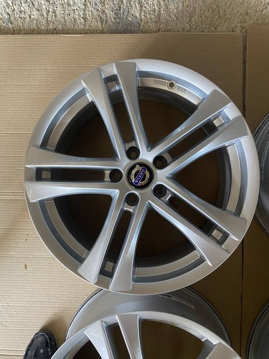 18 цола 5 х 108 мм Волво , Форд Куга Volvo XC 60 , XC 70 , Ford Kuga