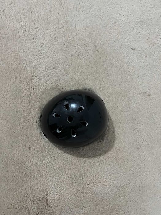 Casca neagra Tecno Karting, mărimea 52 si casca de protecție neagră