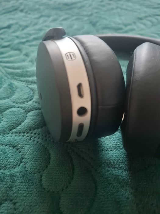 Căști sennheiser