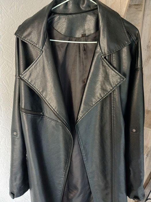 Кожанный   плащь