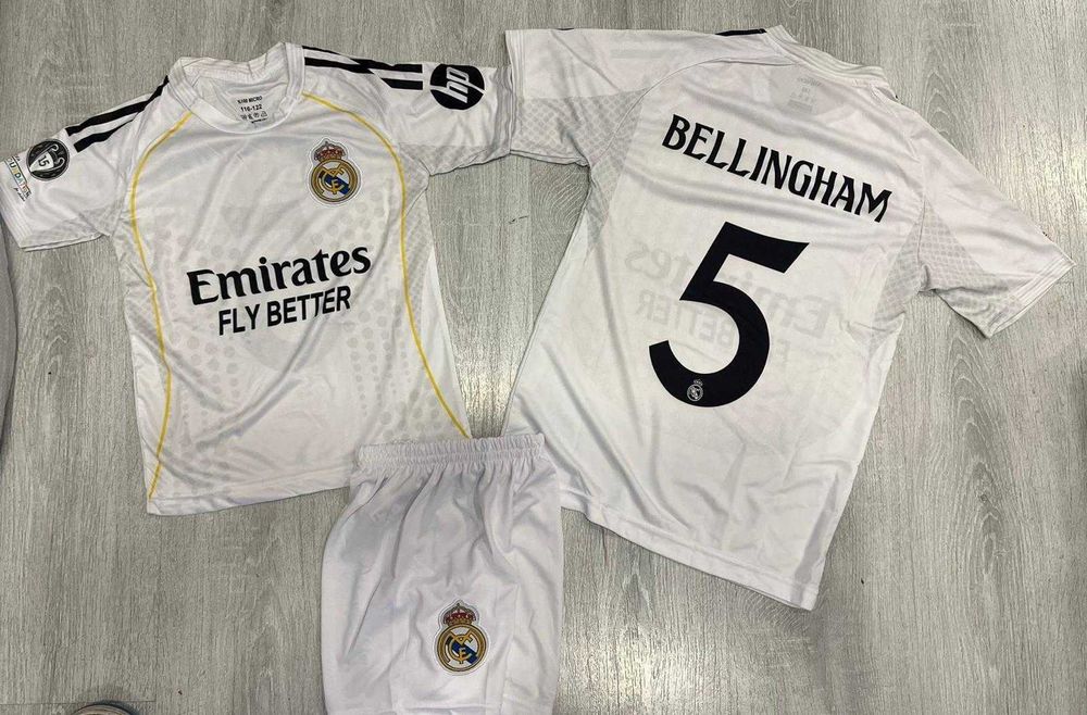 Детски екипи Мбапе Белингам и винисиус ново за деца от 4 до 16г Мадрид