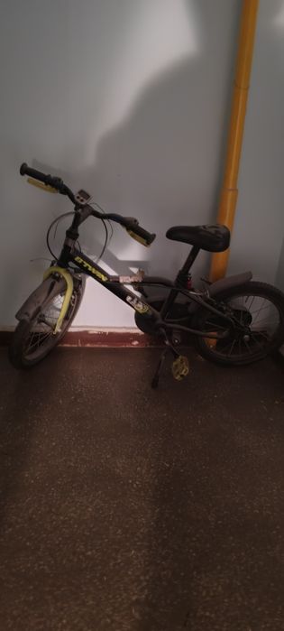 Vând bicicleta pentru copii