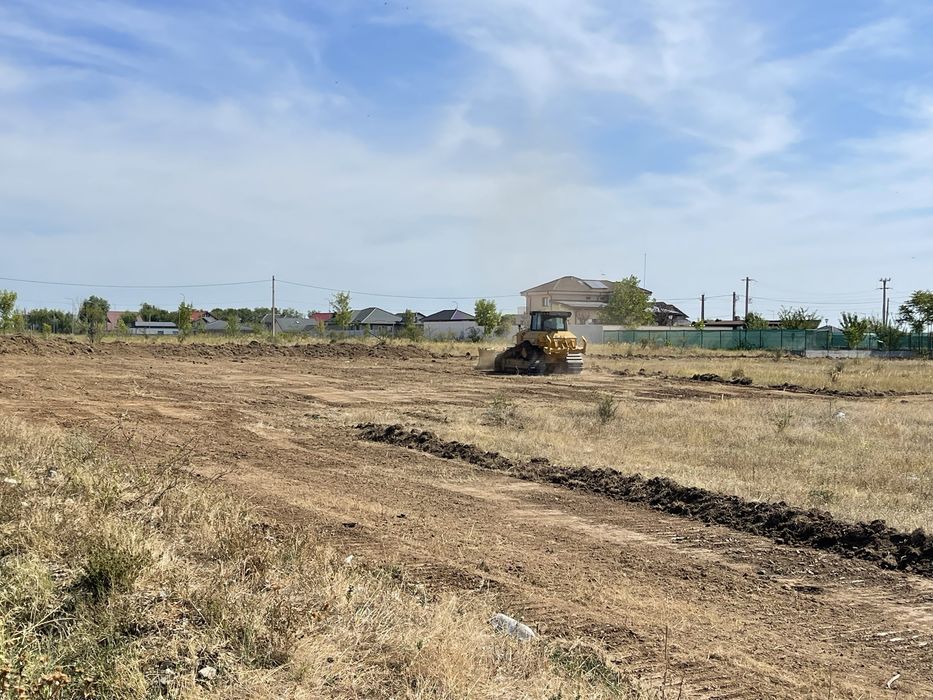 Utilaje de inchiriat Buldozer / Excavator / Greder / Buldo / Traker